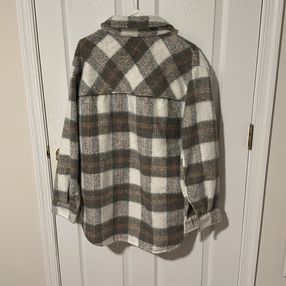 RDI Nordstrom fall gray plaid jacket - Picture 2 of 2